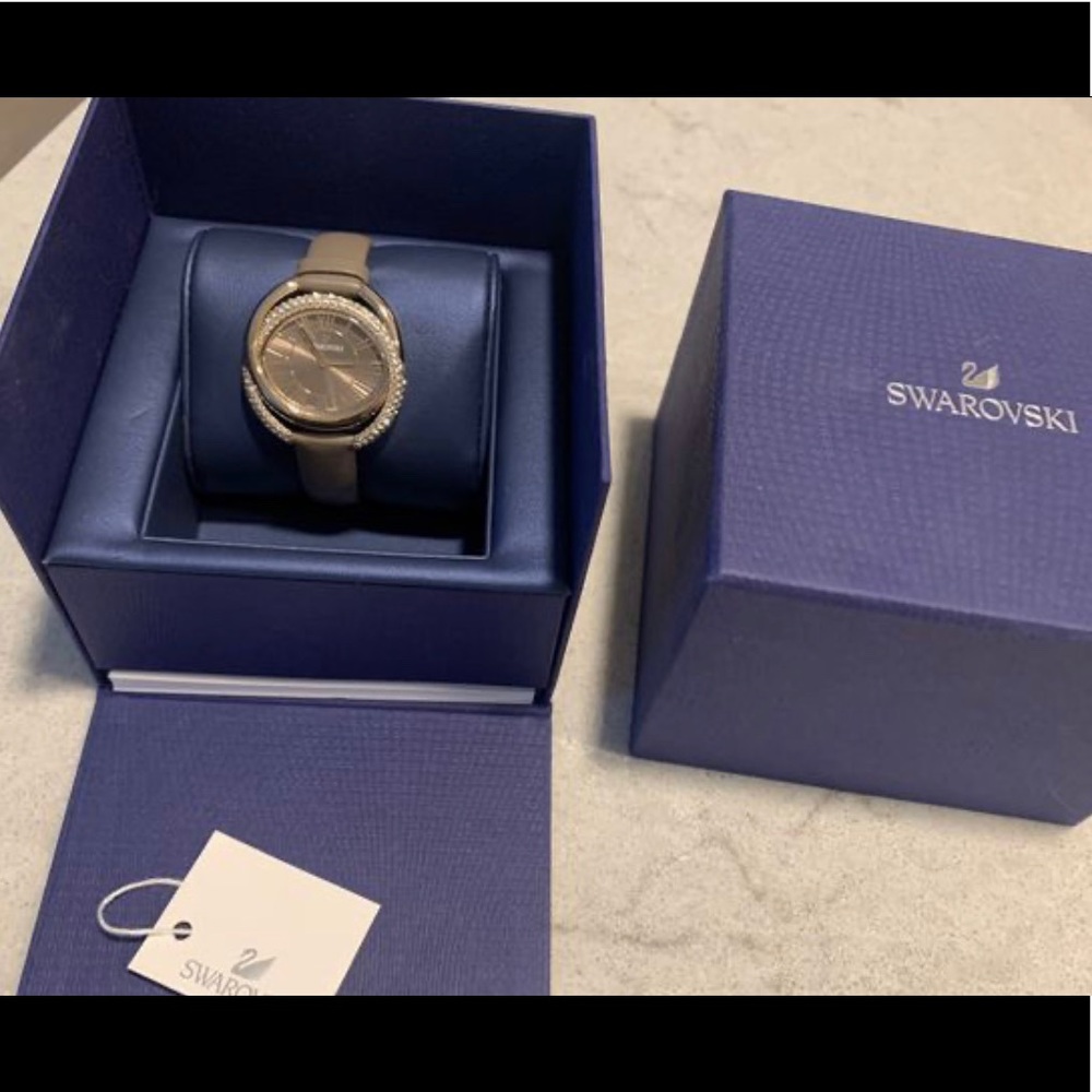 Brand New Swarovski DUO Crystal Watch!